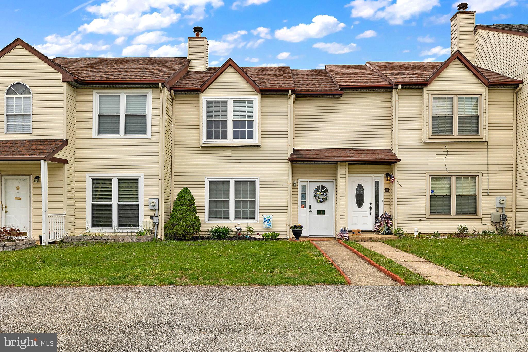 11 Schuyler Ct