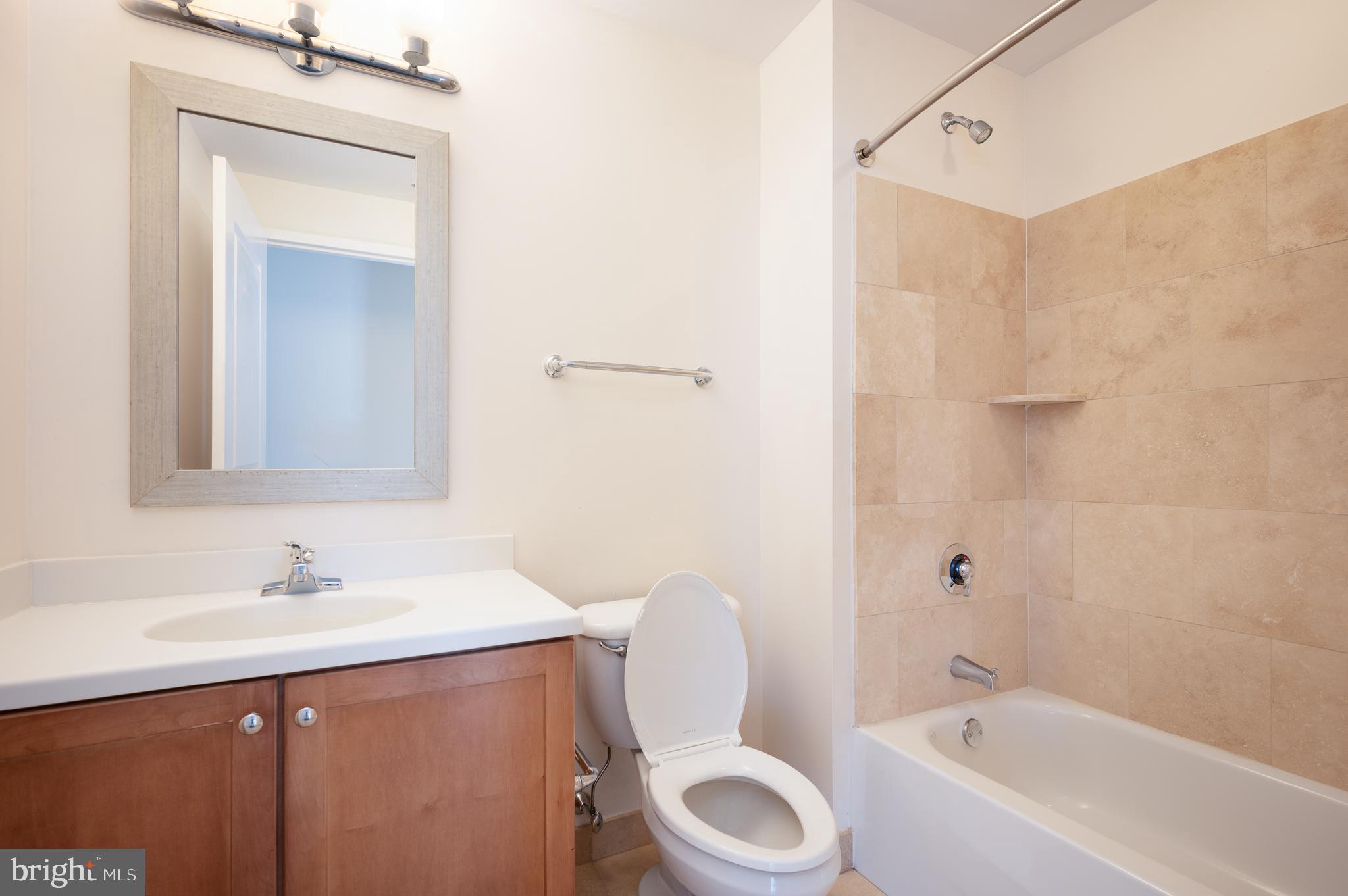 105-Unit Christina Landing Dr #1903