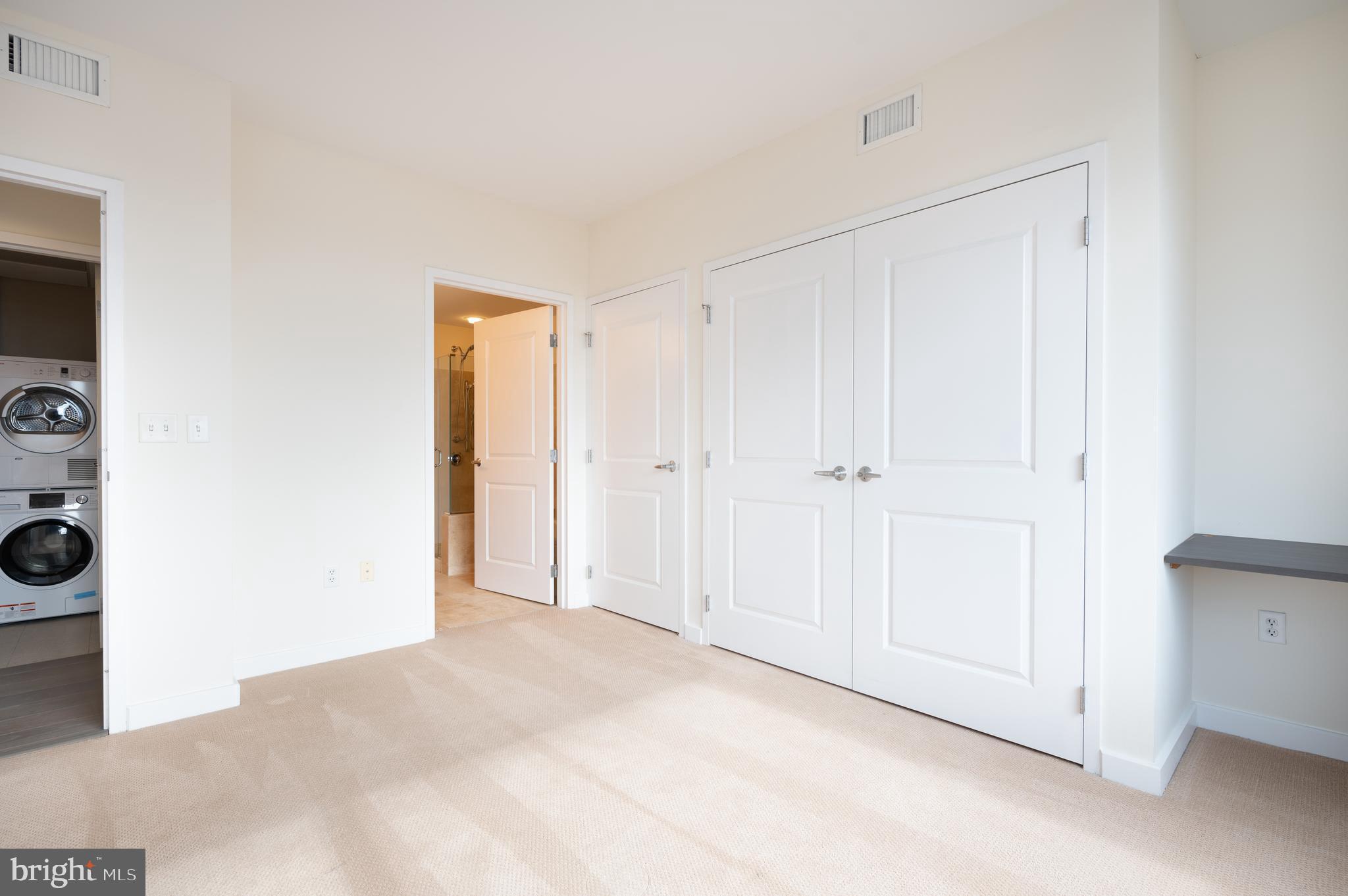 105-Unit Christina Landing Dr #1903