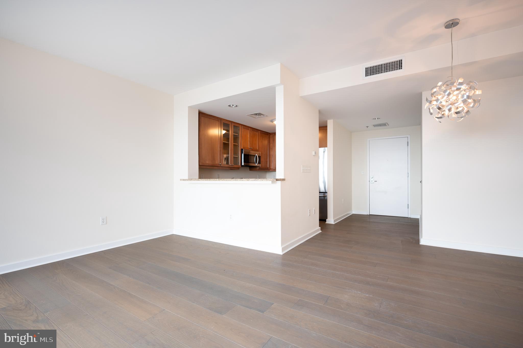 105-Unit Christina Landing Dr #1903