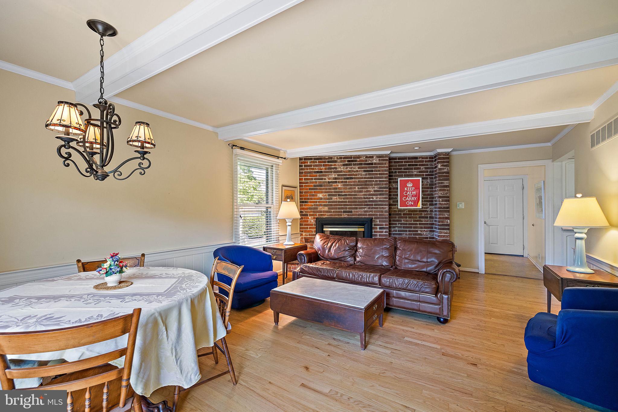 100 Montchan Dr