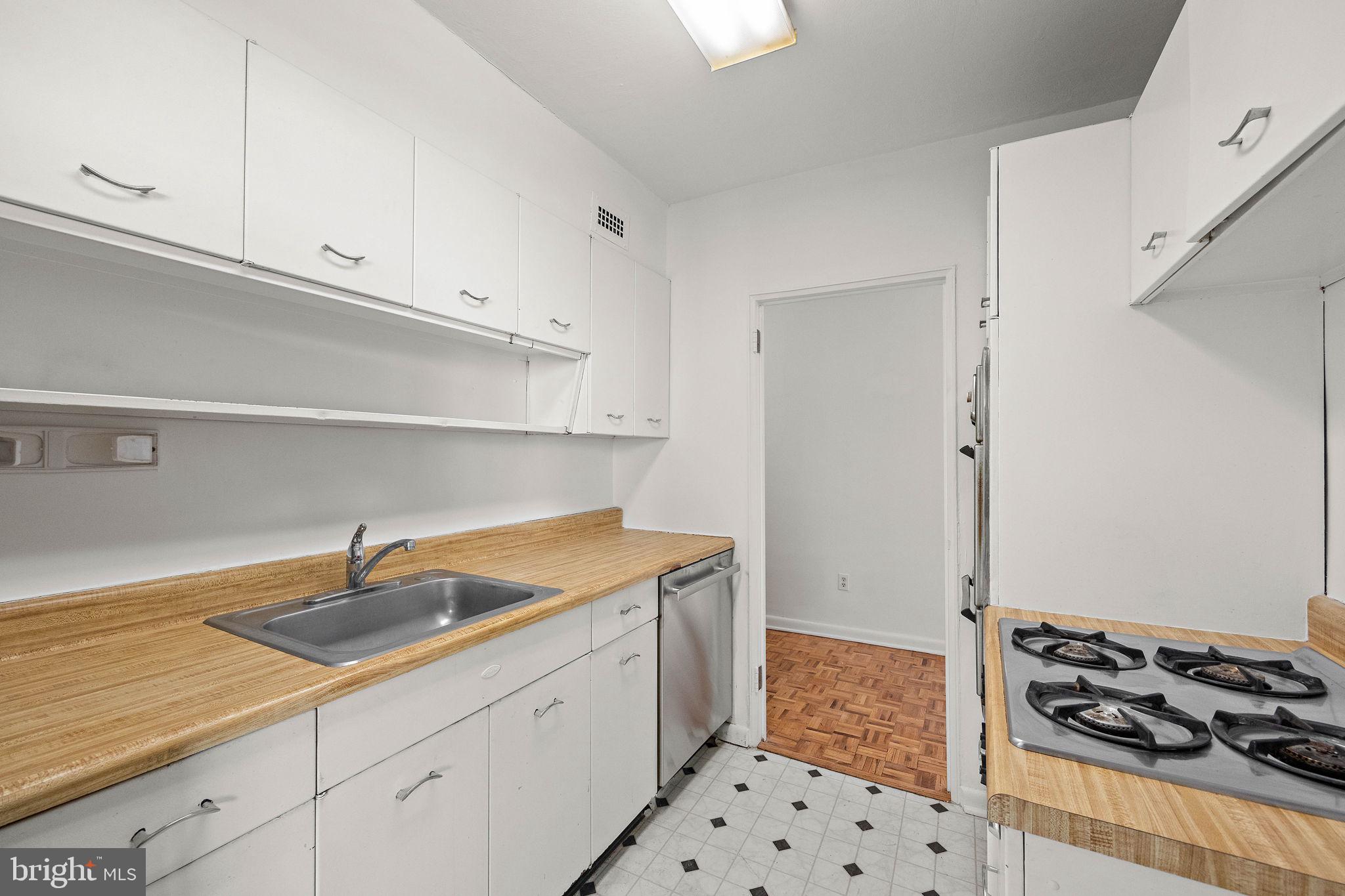 1301-Unit N Harrison St #901