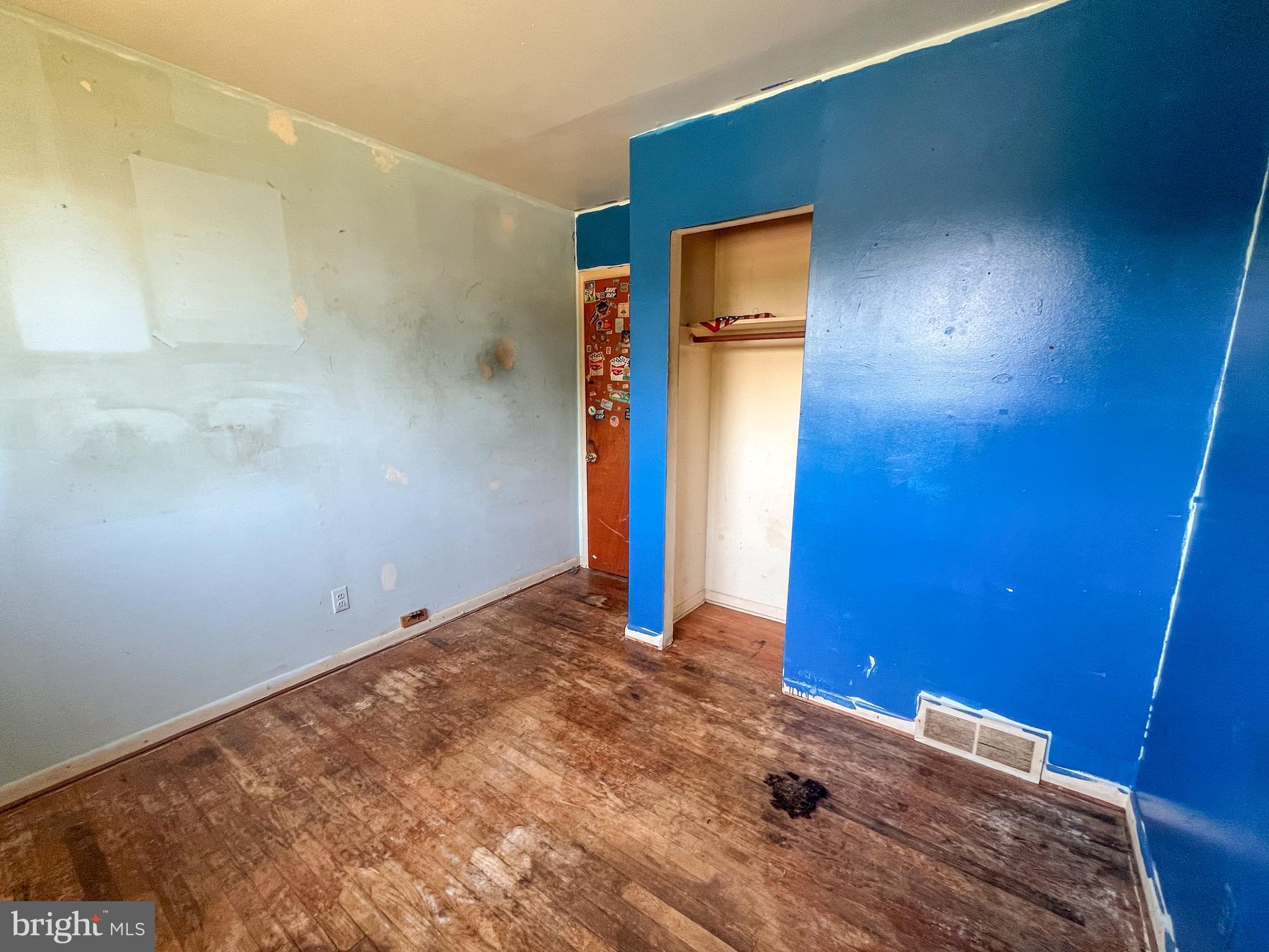 751 W 11th