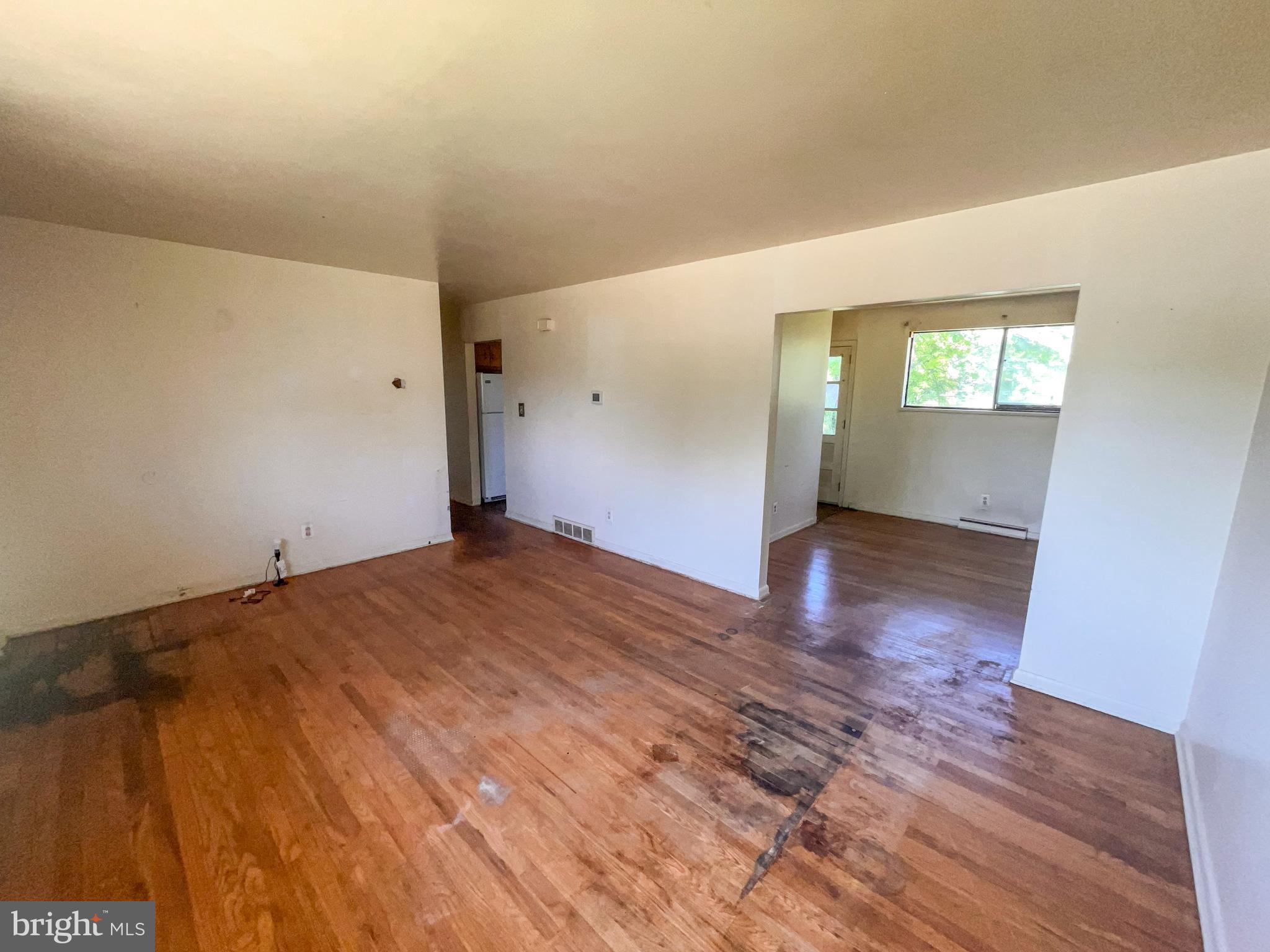 751 W 11th