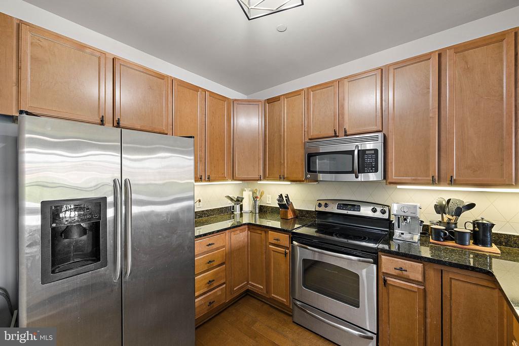 530 Harlan Blvd #502