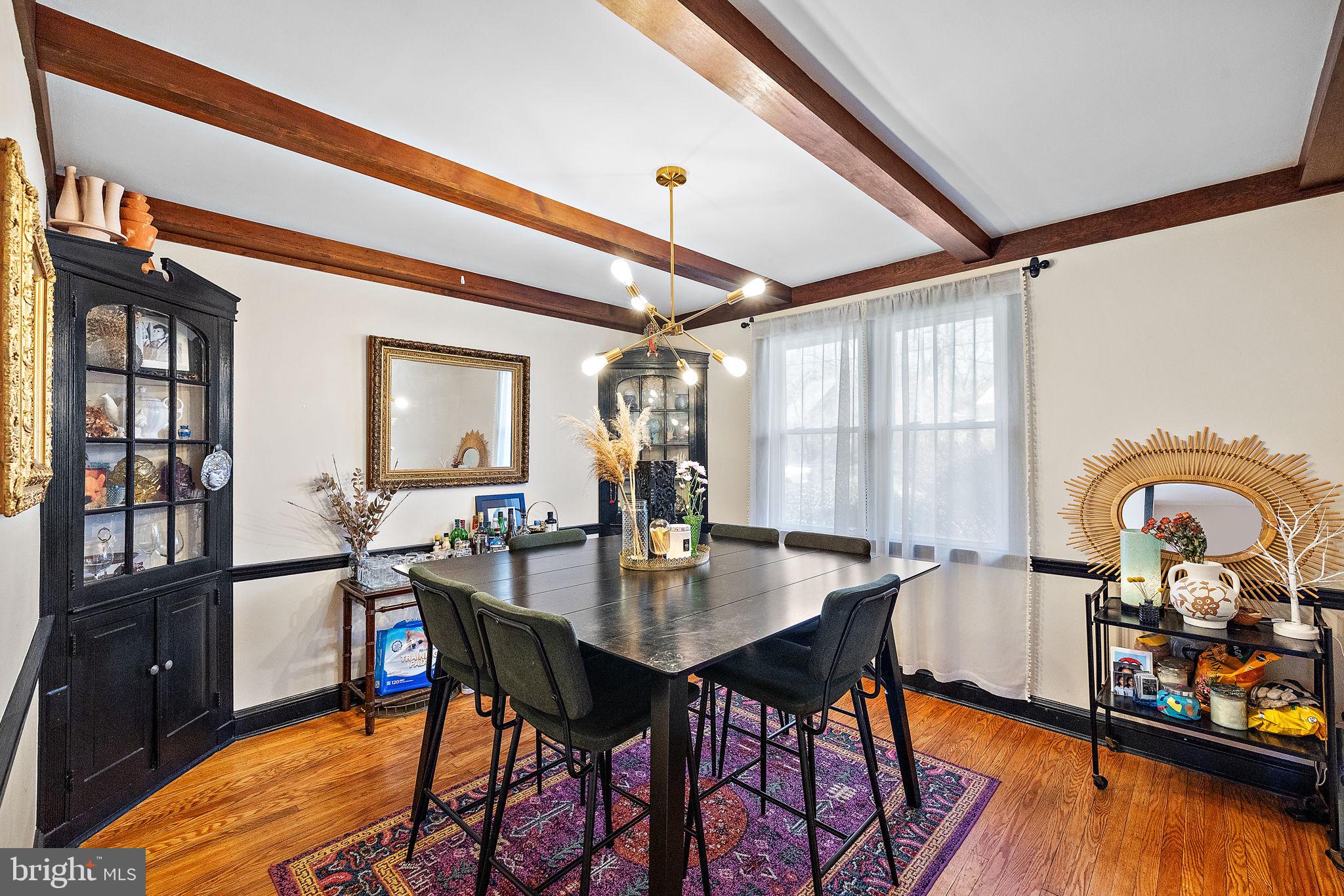 823 Woodsdale Rd