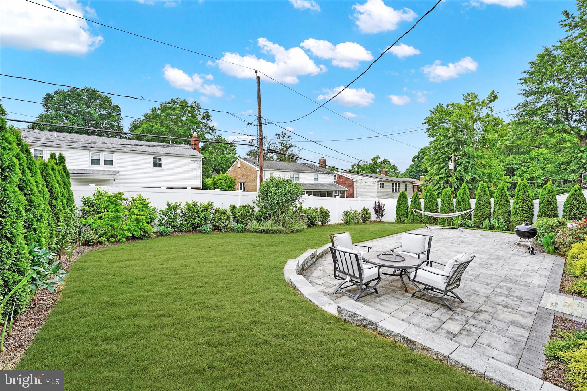 2208 Foote Rd