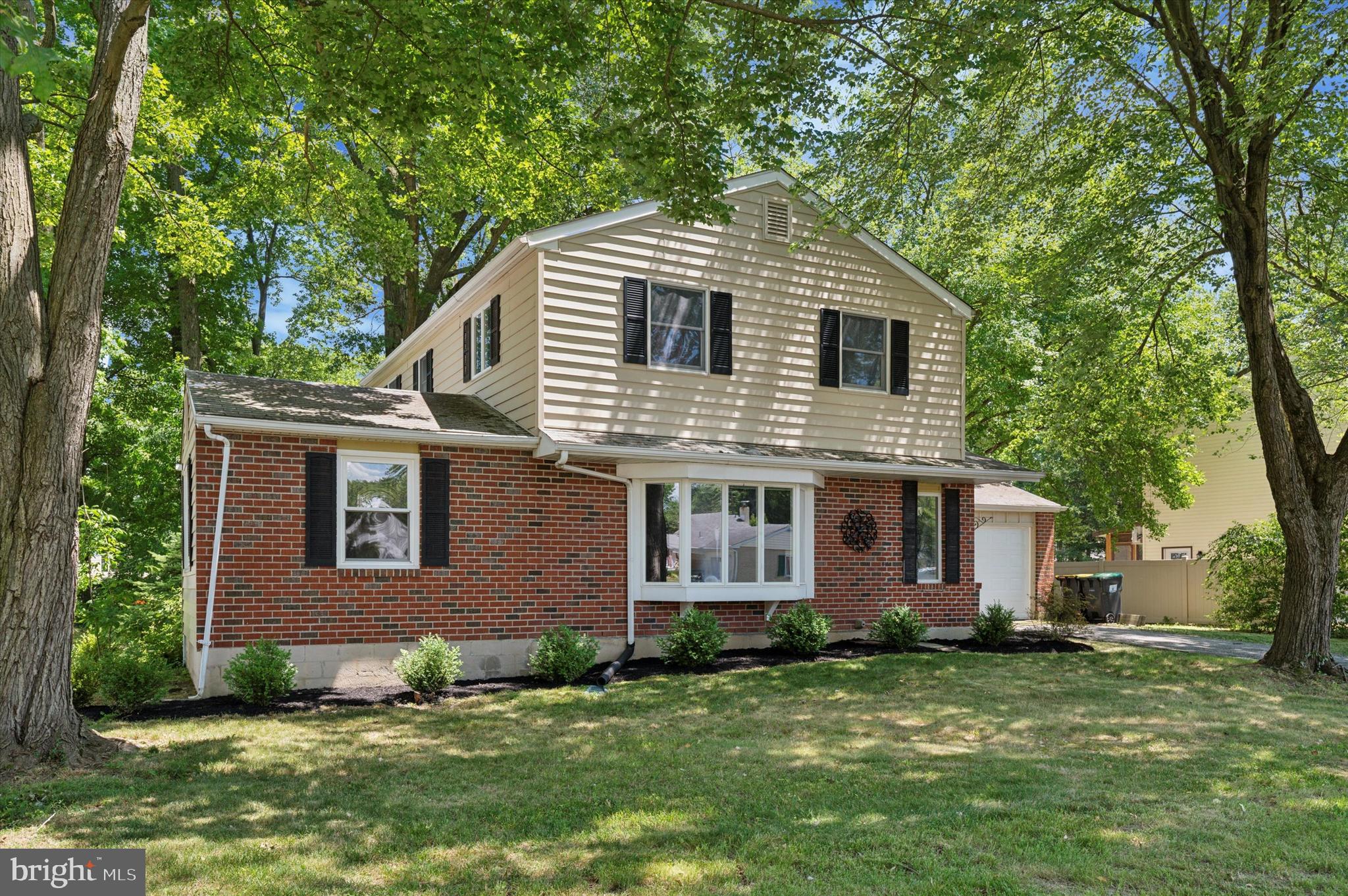 3306 N Rockfield Dr