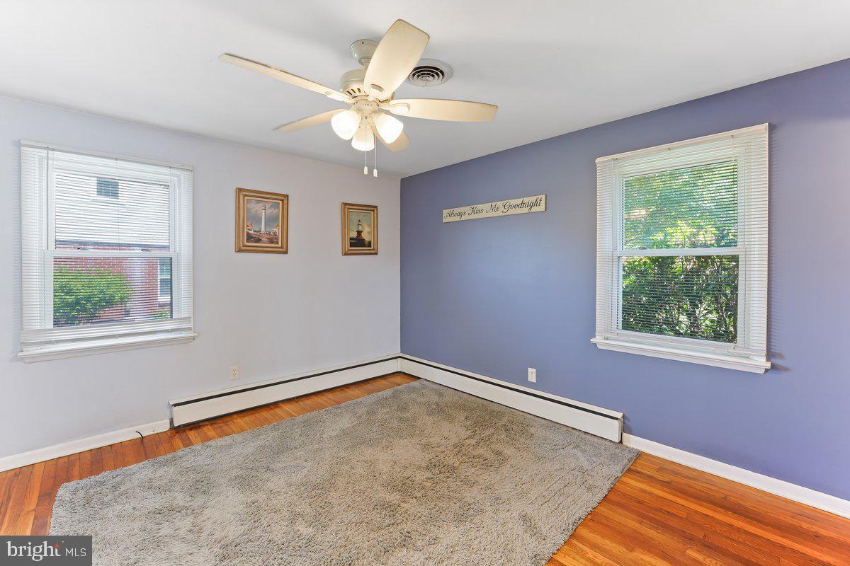 4 Lynam Pl