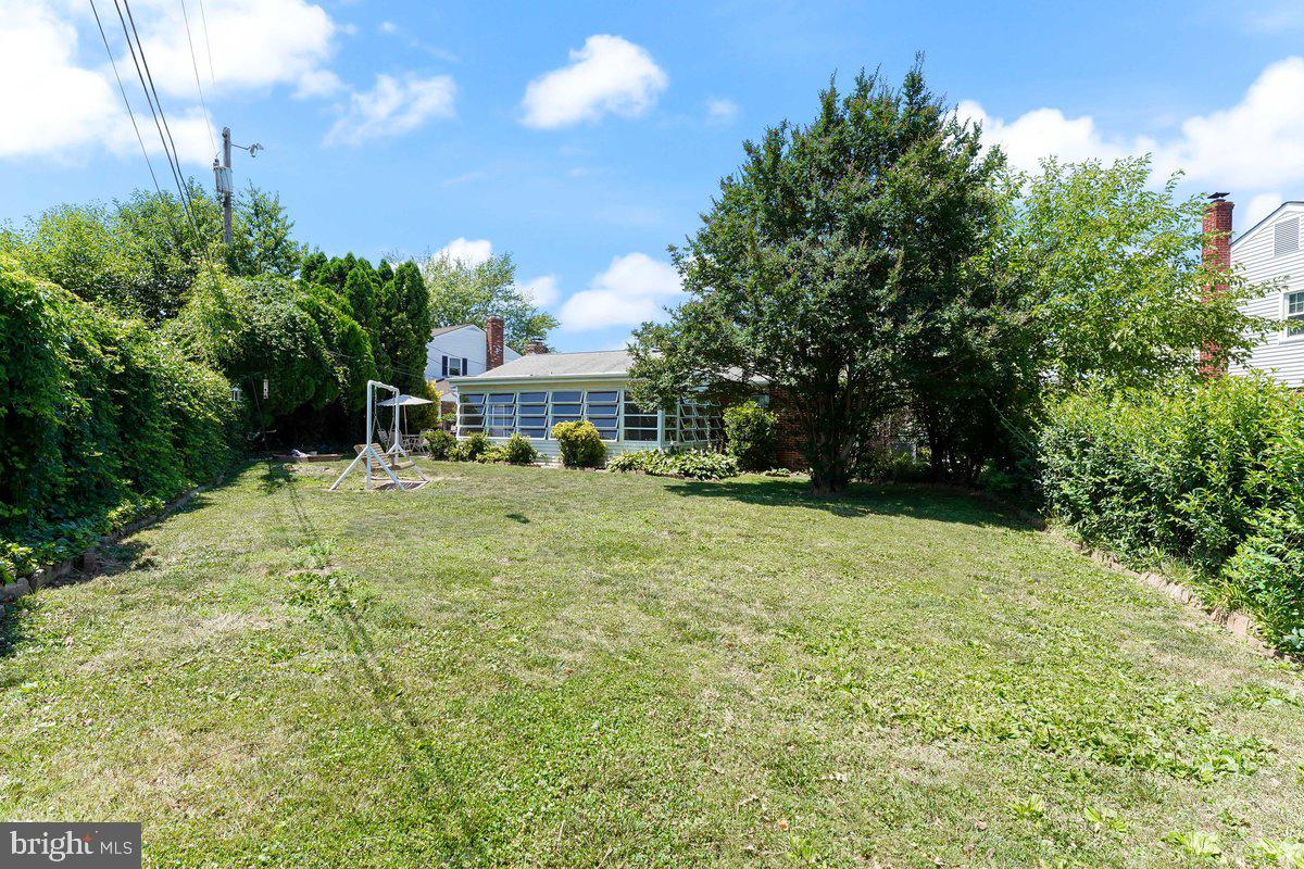 4 Lynam Pl