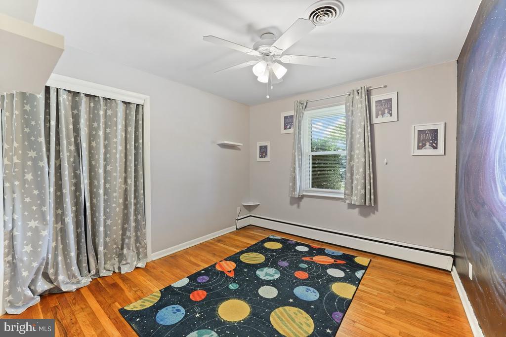 4 Lynam Pl