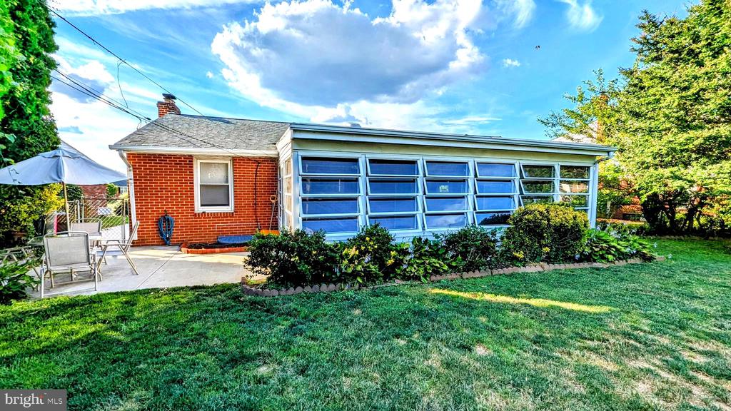4 Lynam Pl