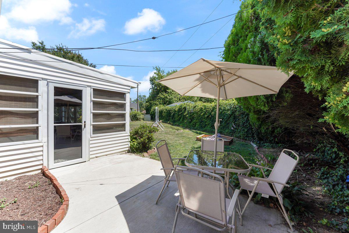 4 Lynam Pl