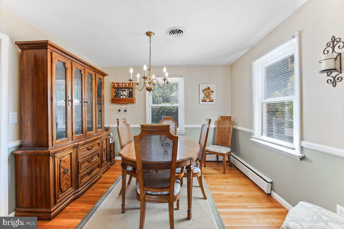 4 Lynam Pl