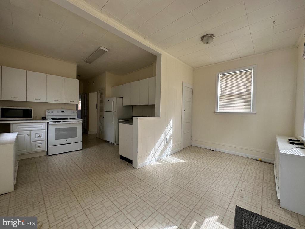 1402 GILPIN AVE #UNIT 1