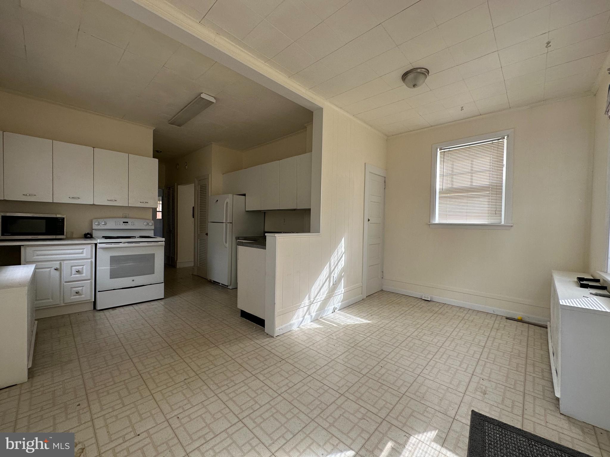1402 GILPIN AVE #UNIT 1
