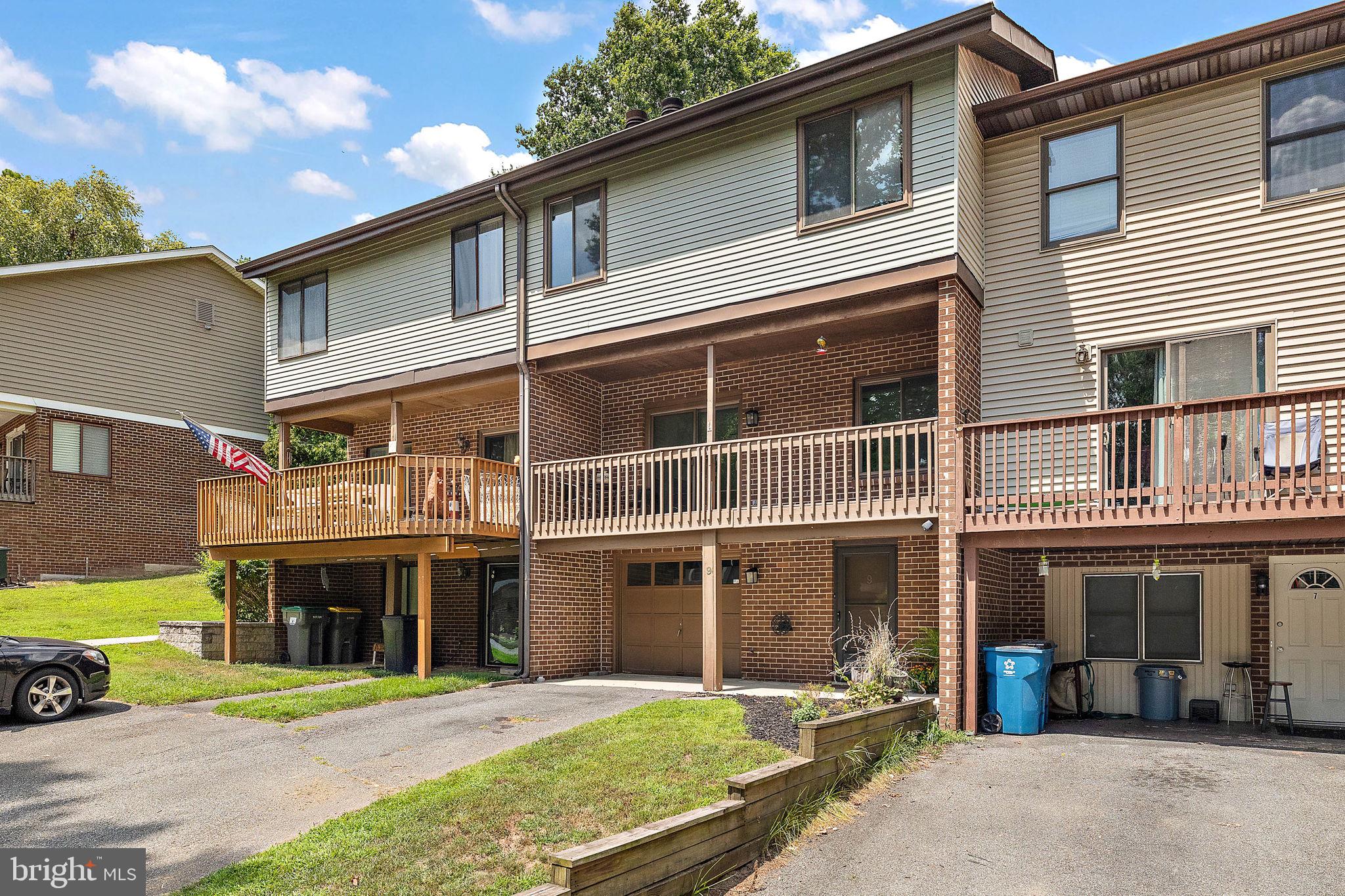 9 Gingerwood Ct