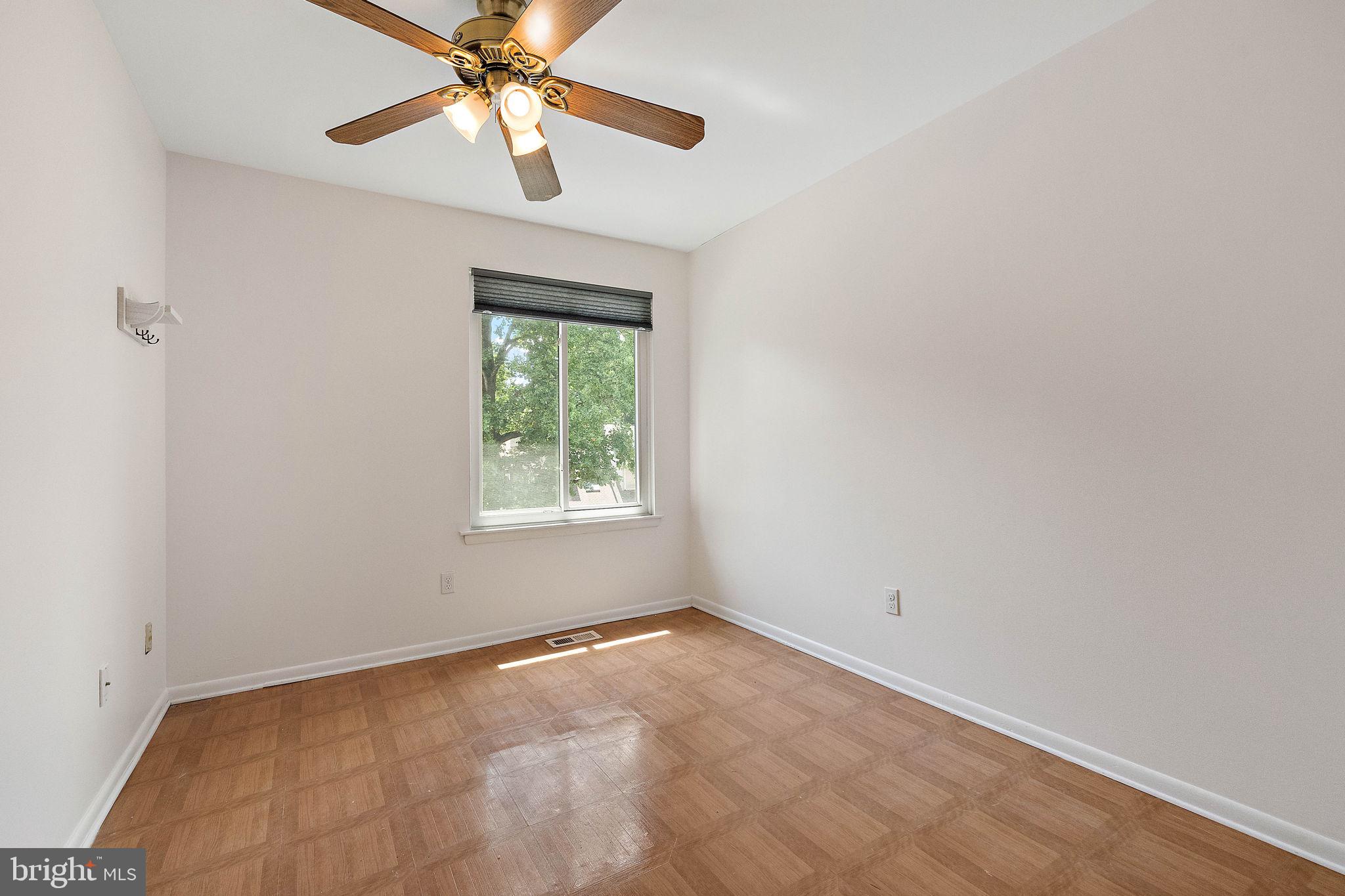 9 Gingerwood Ct