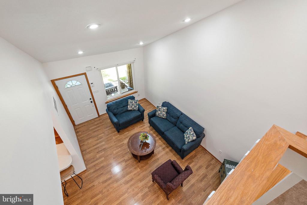 9 Gingerwood Ct