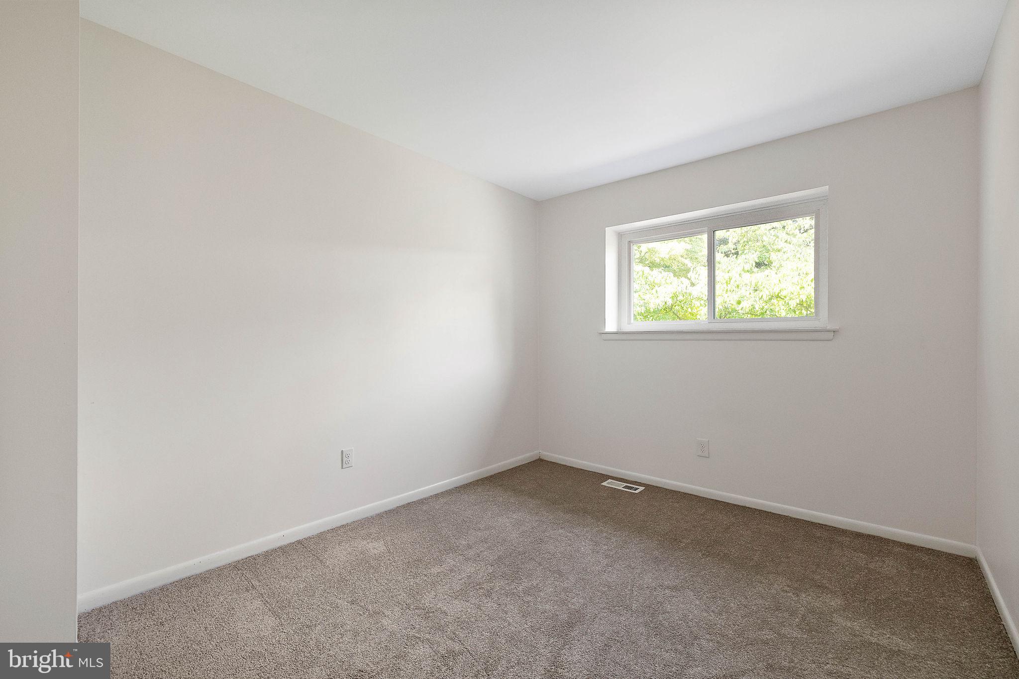 9 Gingerwood Ct