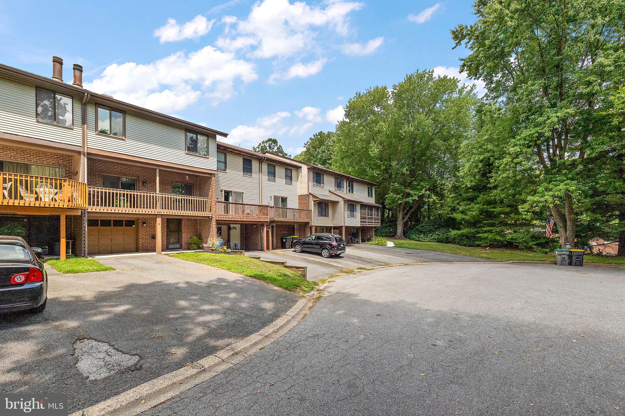9 Gingerwood Ct