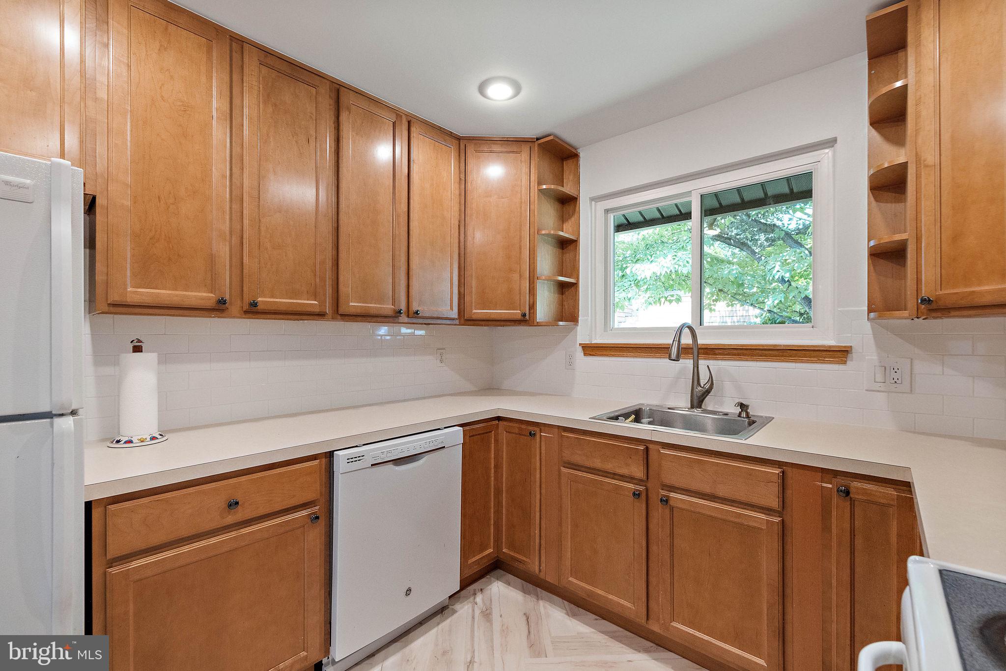 9 Gingerwood Ct