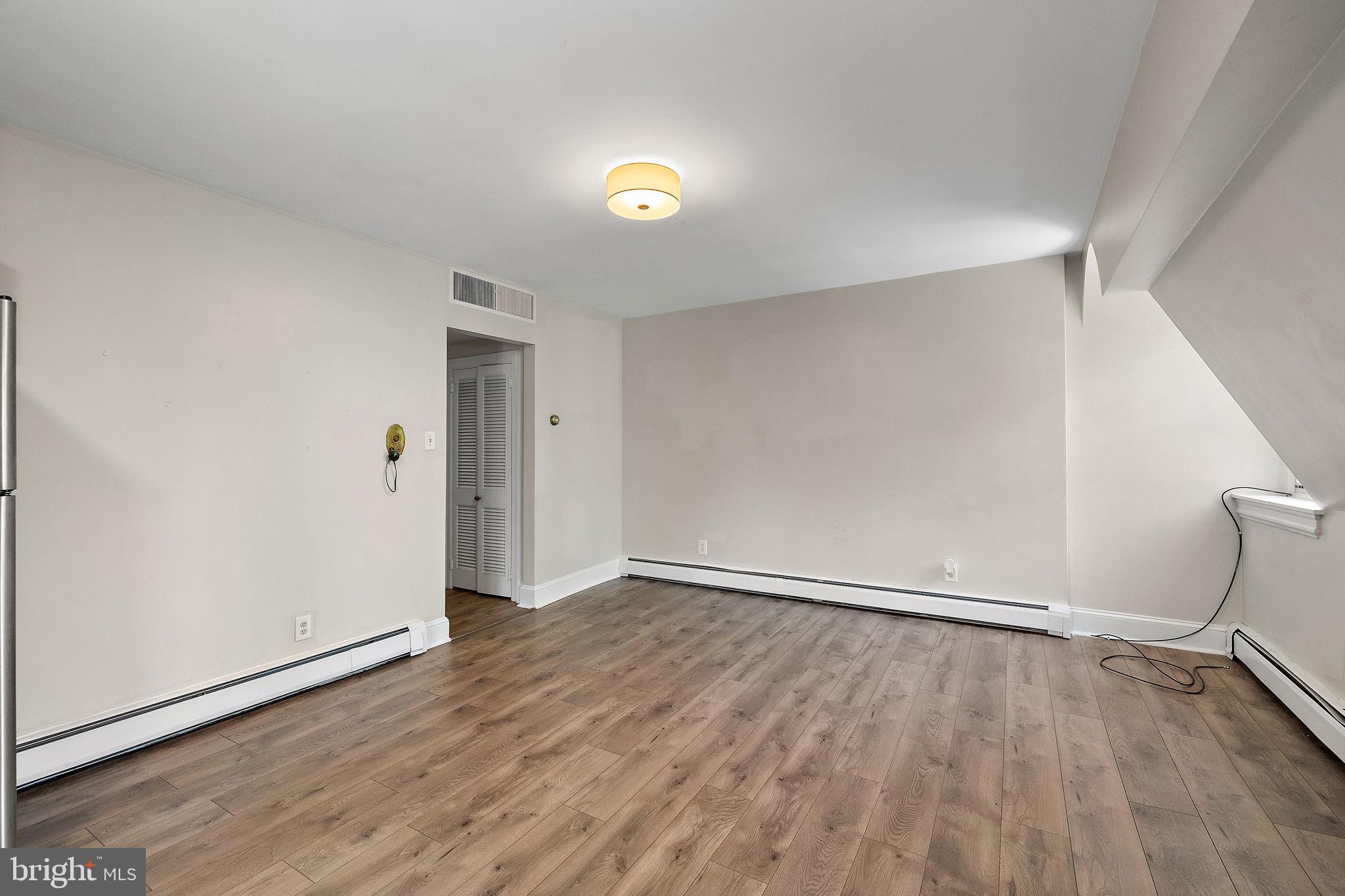 1410 DELAWARE AVE #C1