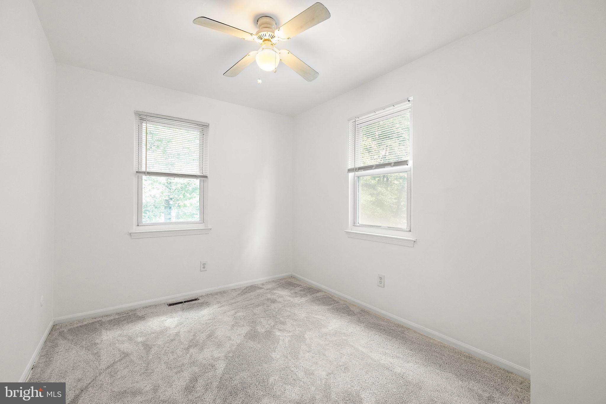 21 Bradley Dr