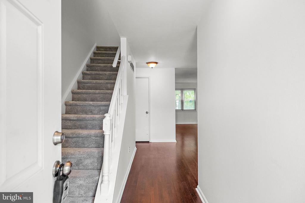 21 Bradley Dr