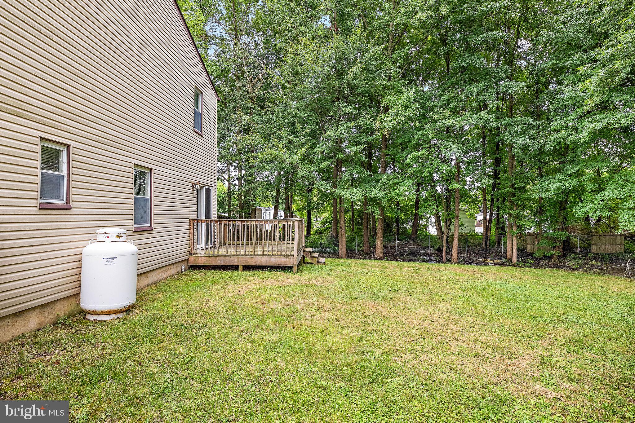 21 Bradley Dr