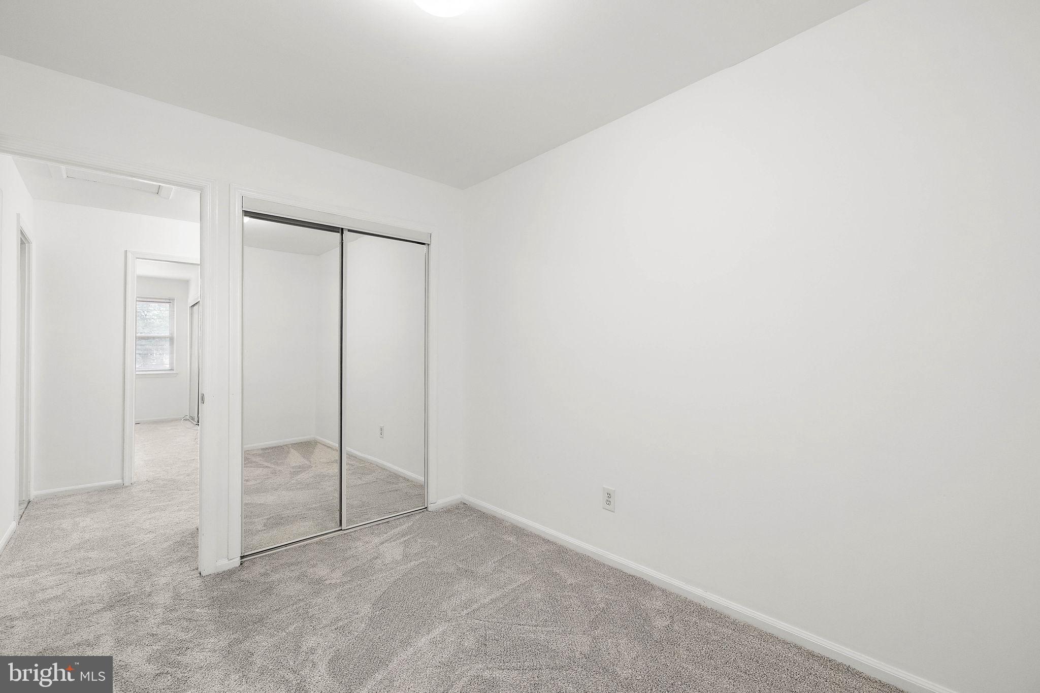 21 Bradley Dr