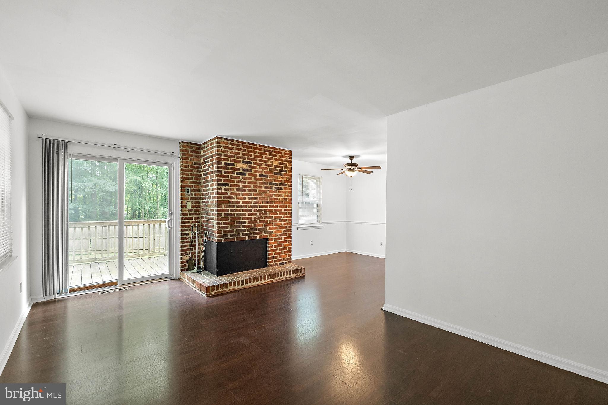 21 Bradley Dr