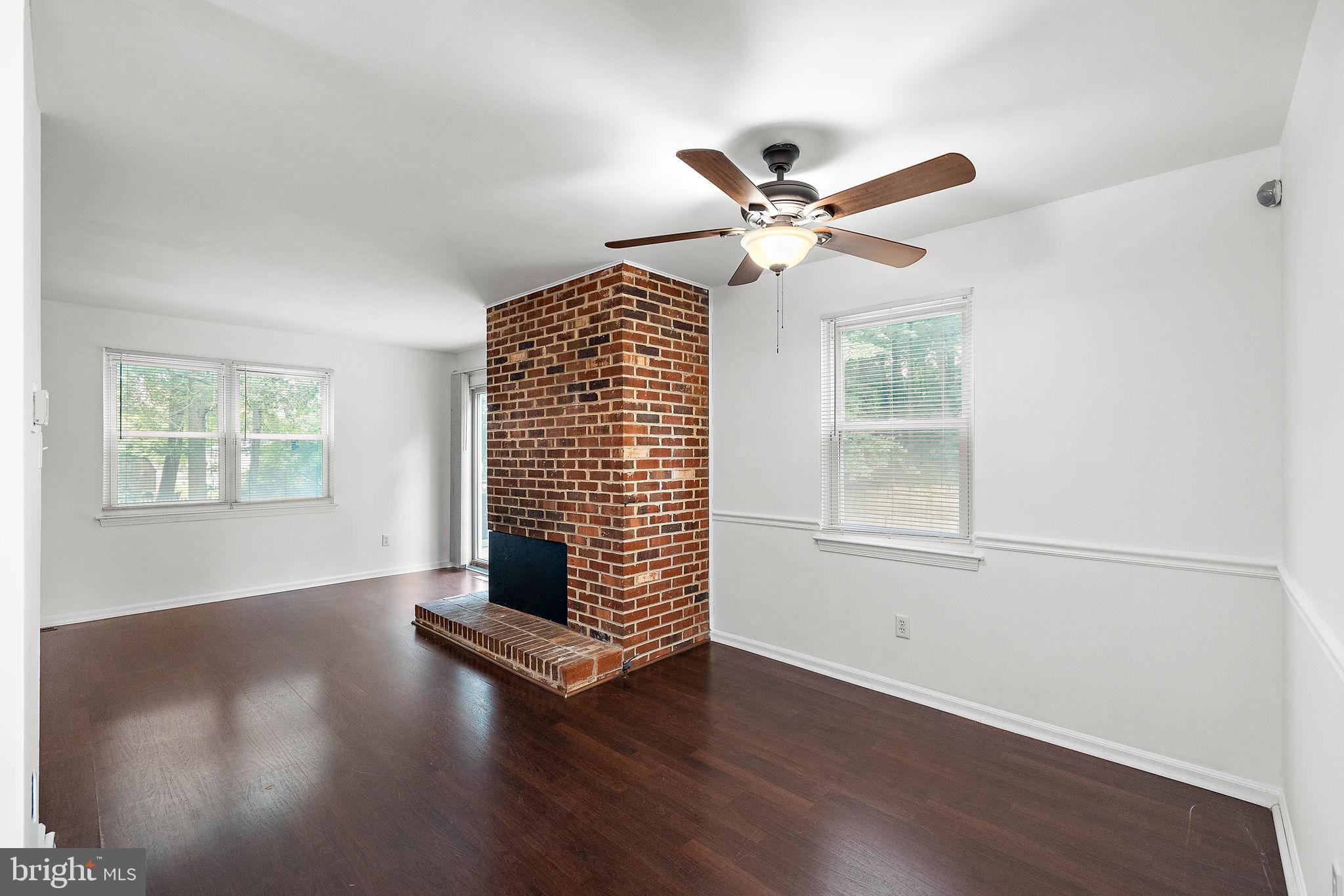 21 Bradley Dr
