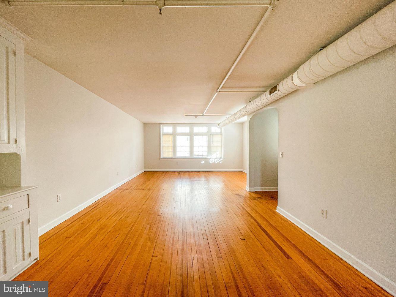 222 W NINTH ST #301