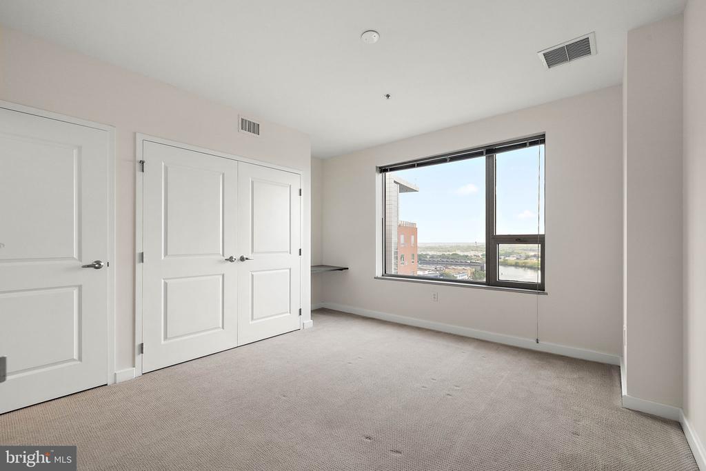 105-UNIT CHRISTINA LANDING DR #1903