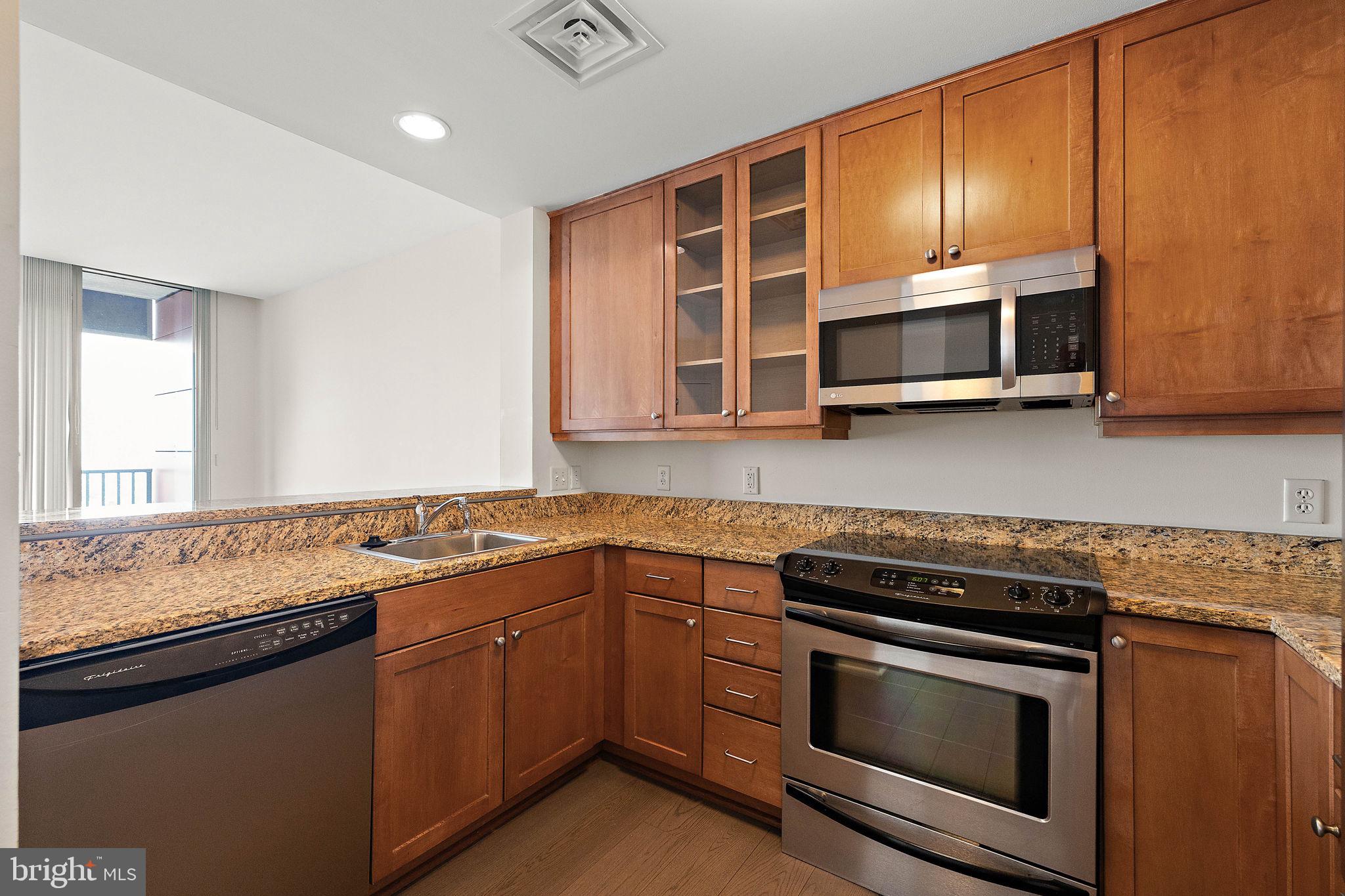 105-UNIT CHRISTINA LANDING DR #1903