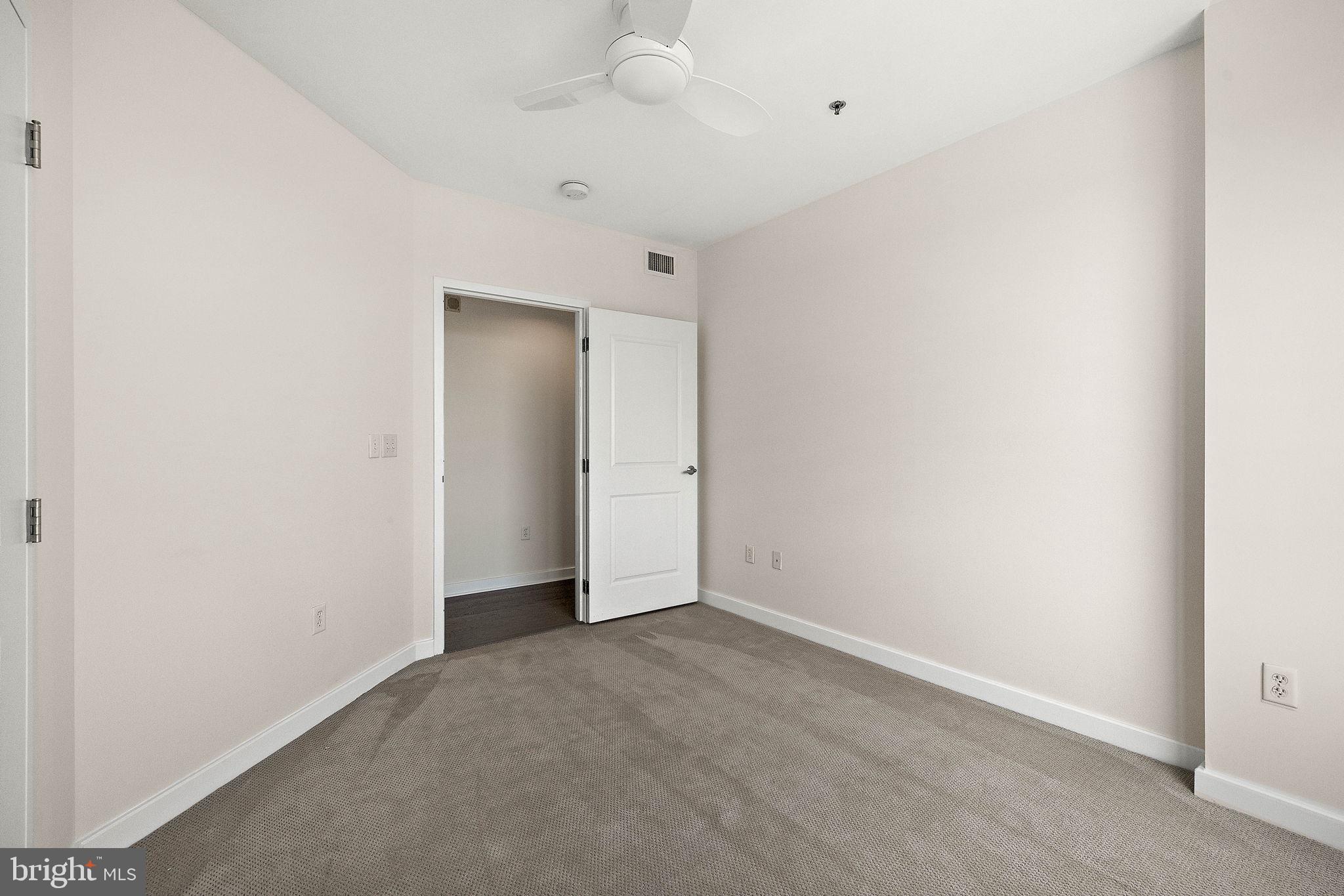 105-UNIT CHRISTINA LANDING DR #1903