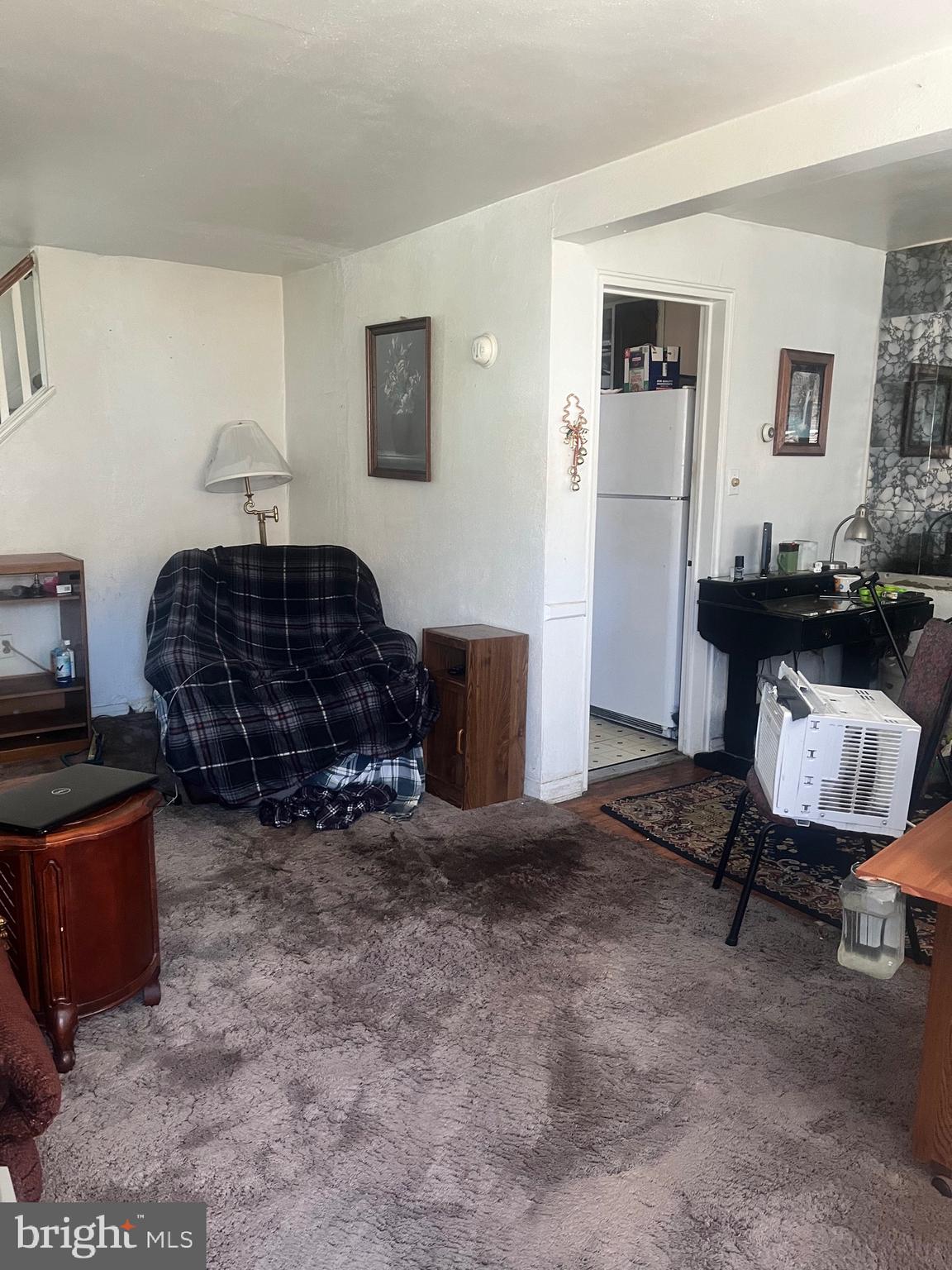 1327 Cypress Ave