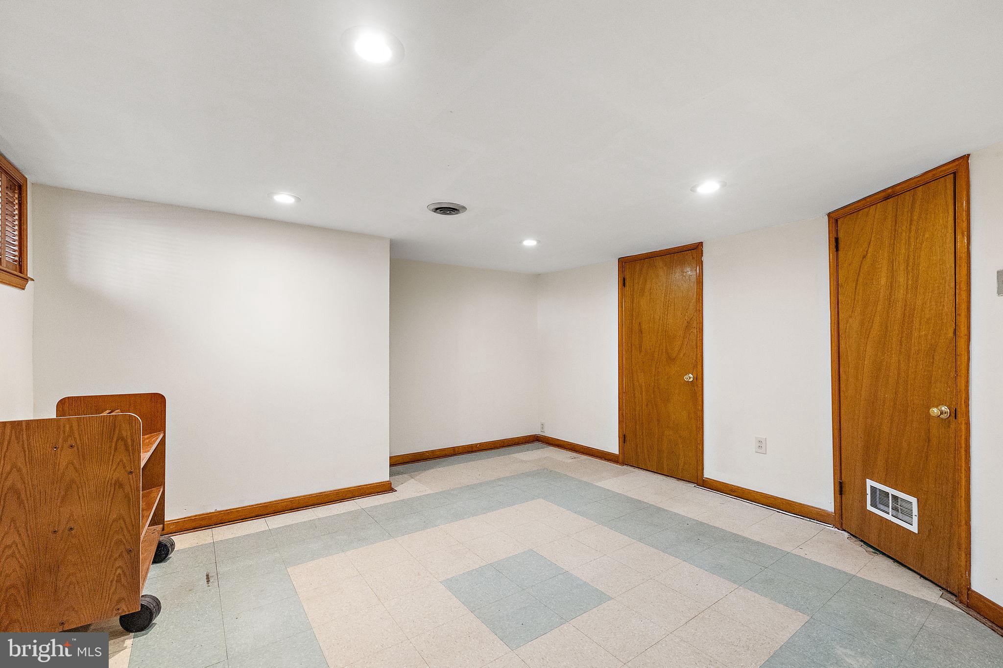 1308 Rodman Rd