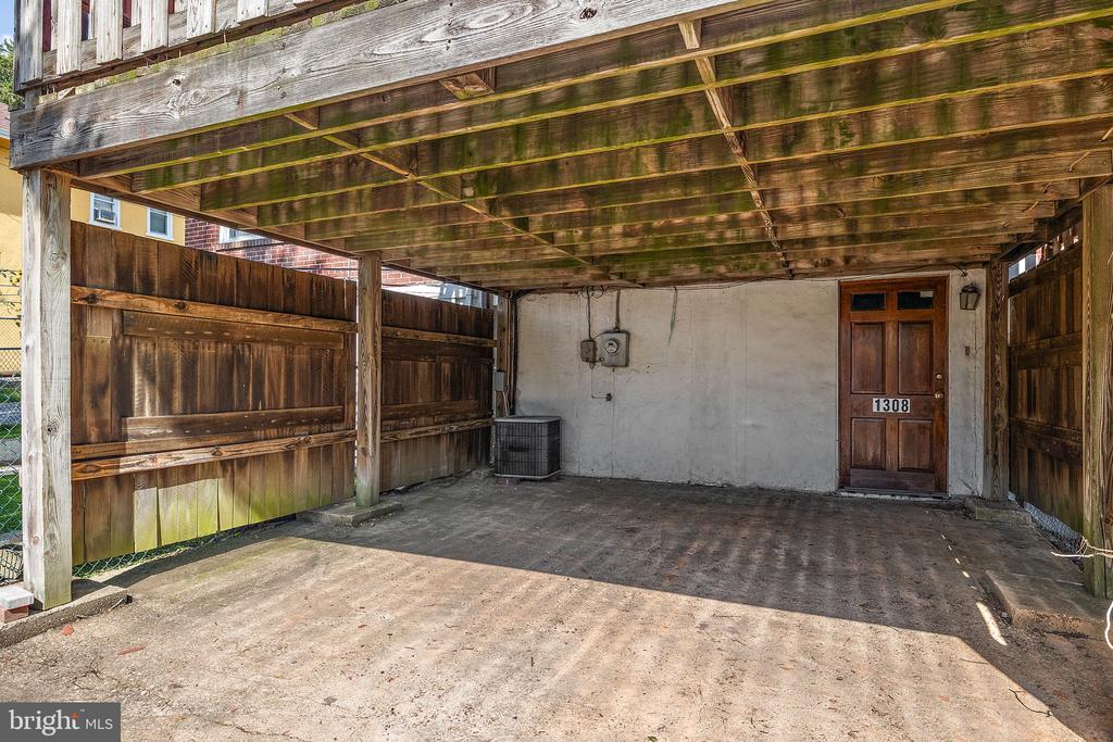 1308 Rodman Rd