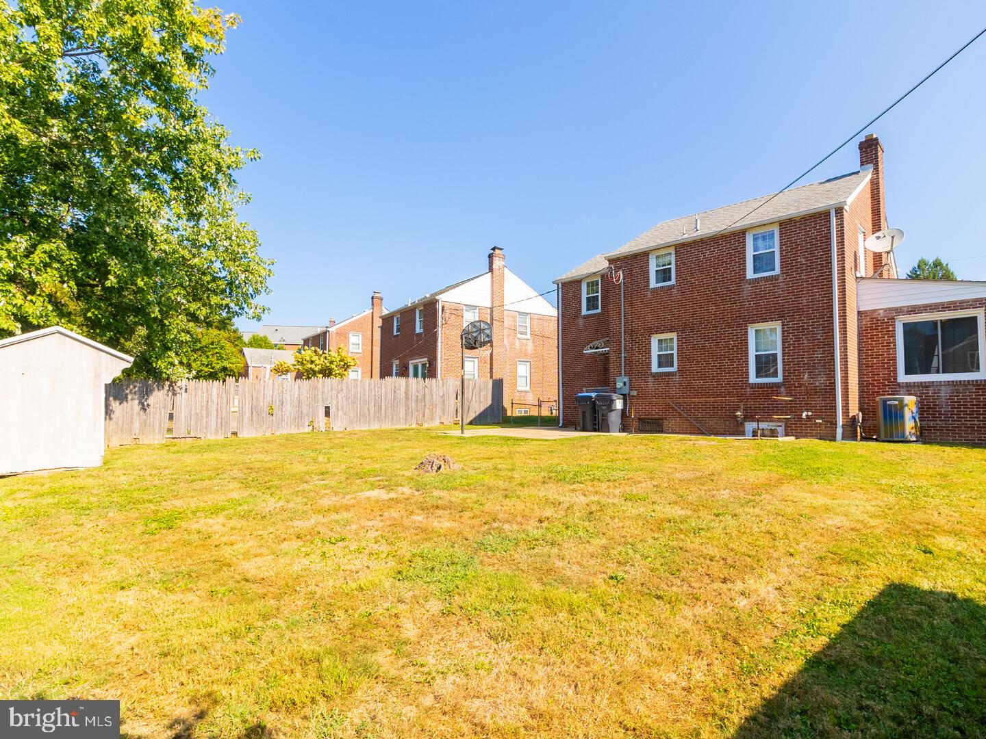 204 Becker Ave