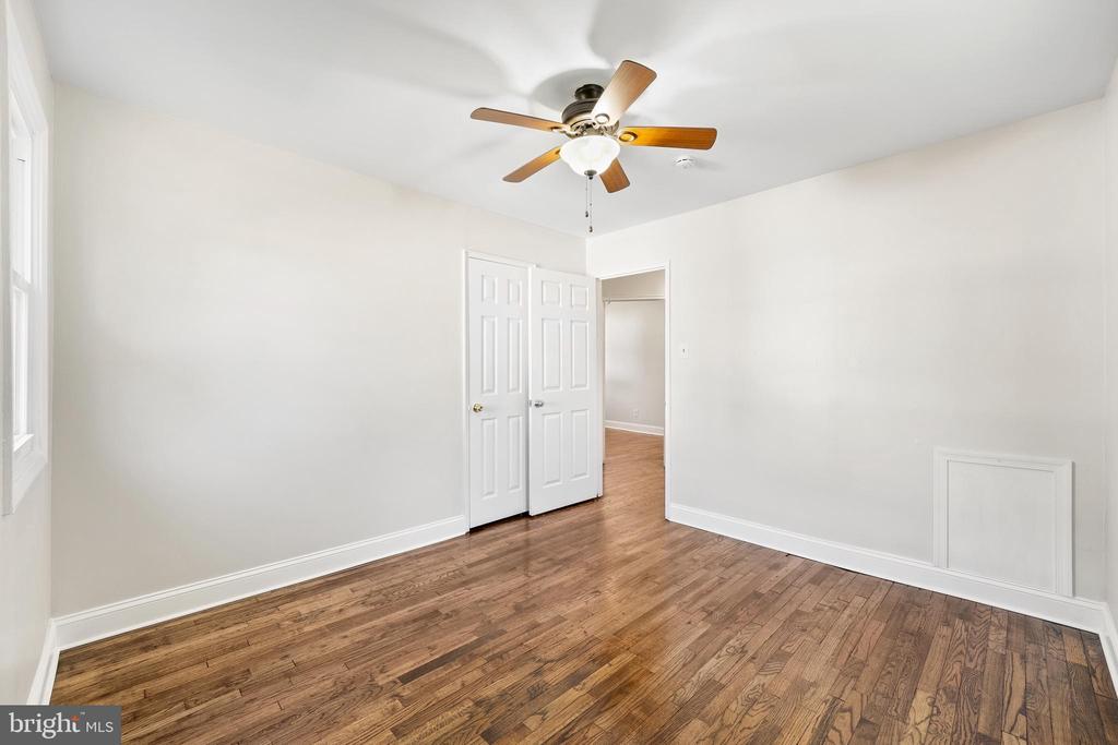 3811 Nancy Ave