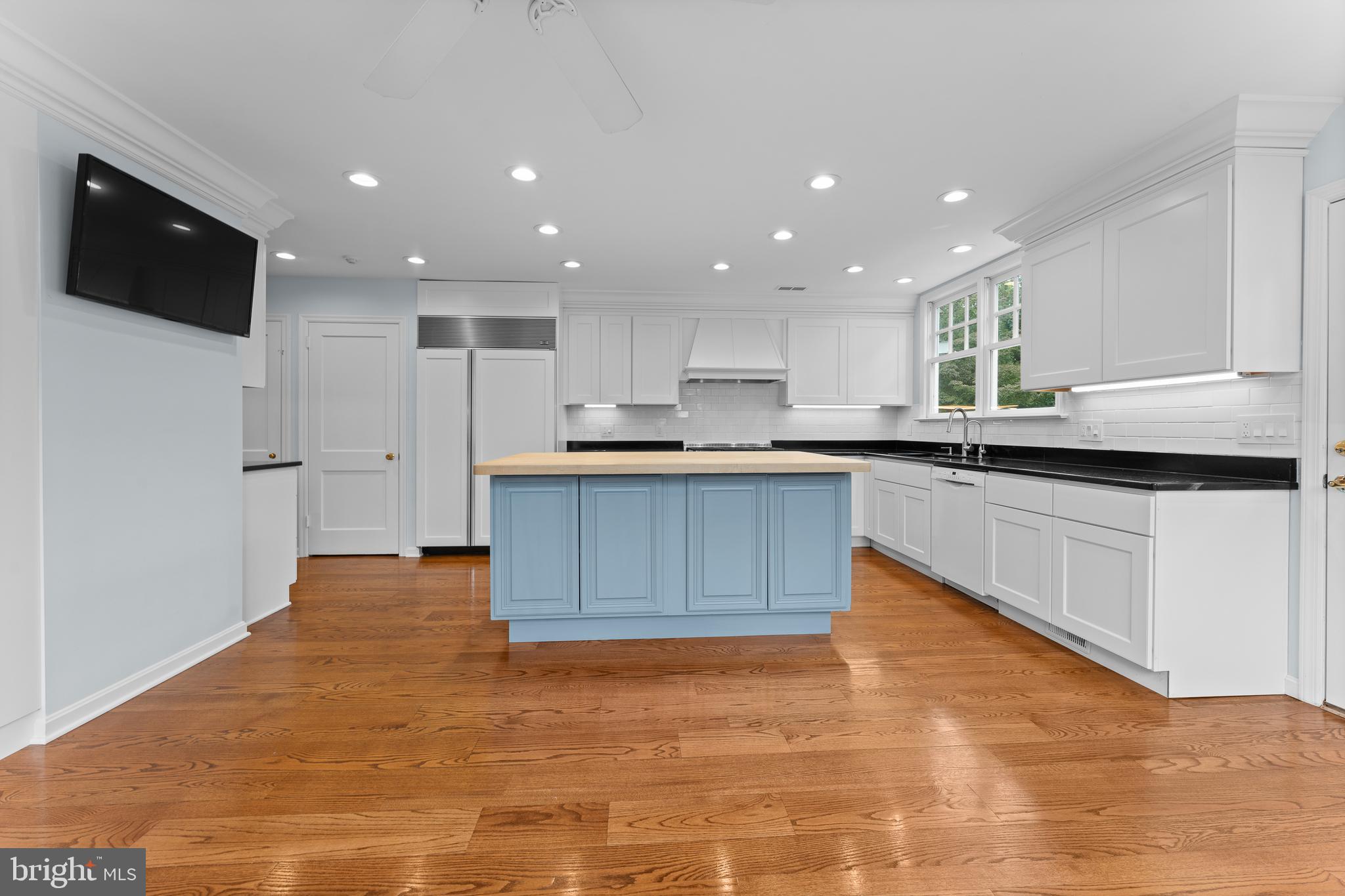 110 Campbell Rd