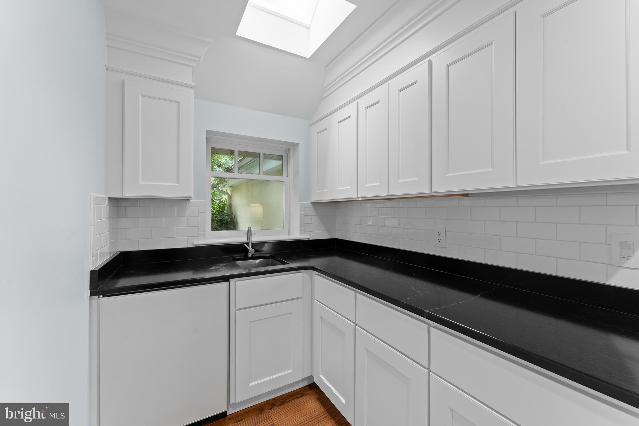 110 Campbell Rd