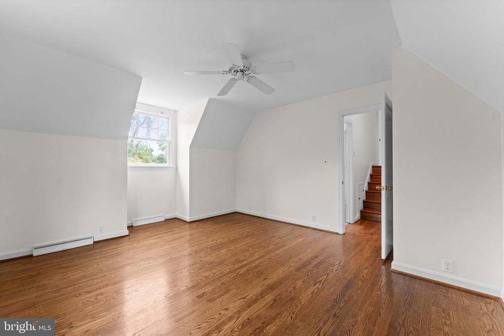 110 Campbell Rd