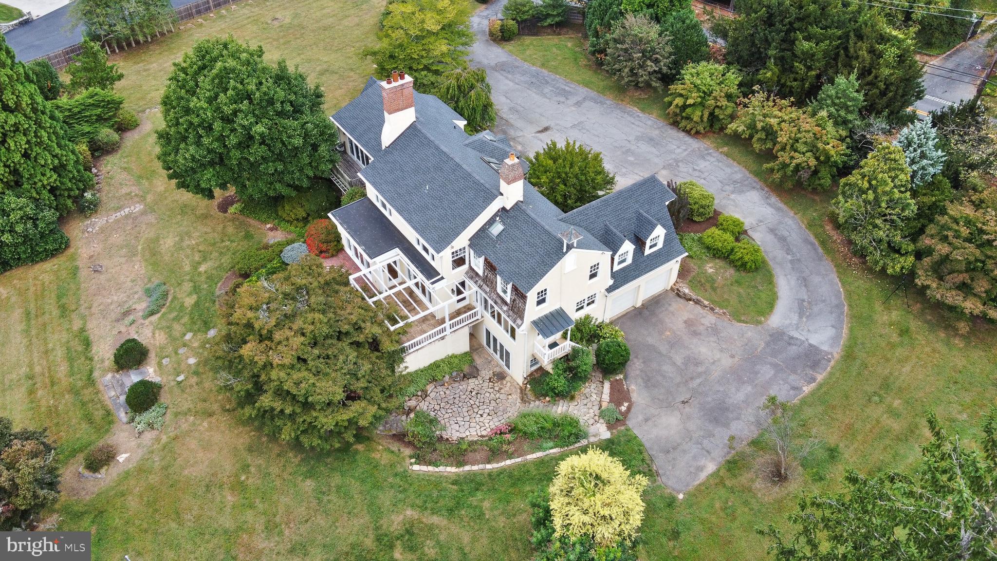110 Campbell Rd