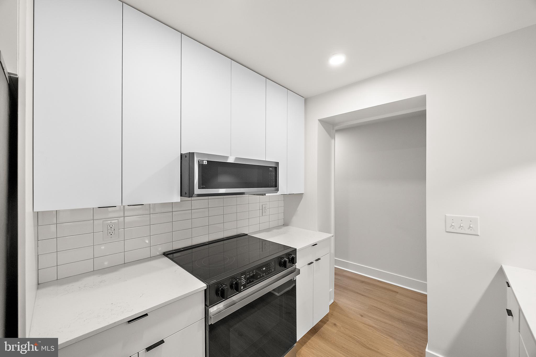 831 TATNALL ST #101