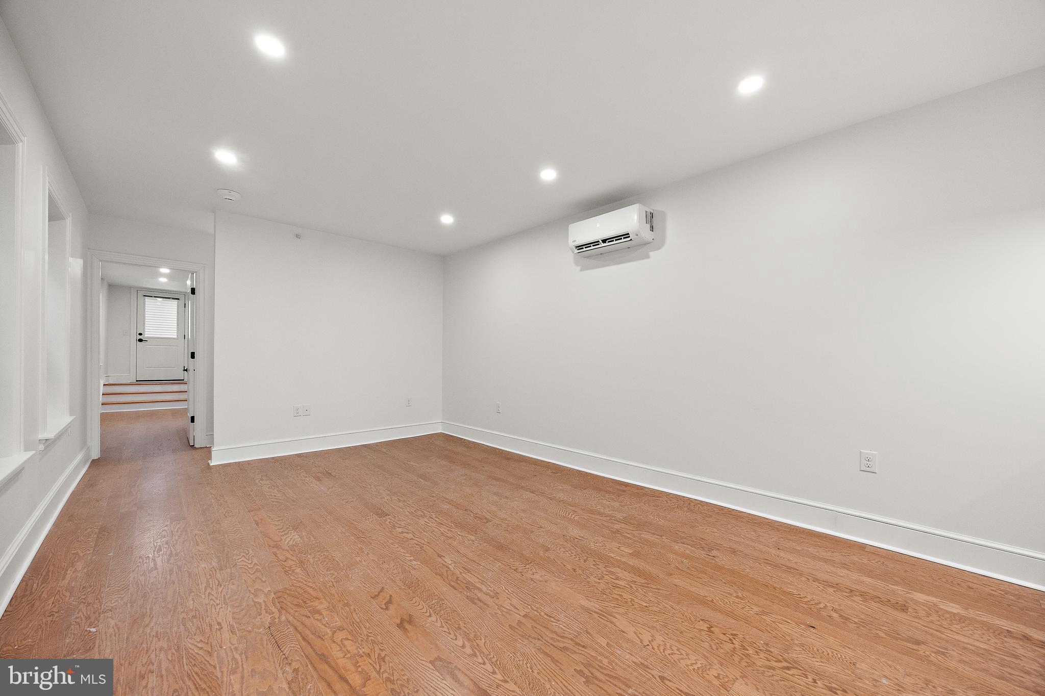 835-837 N TATNALL ST #201