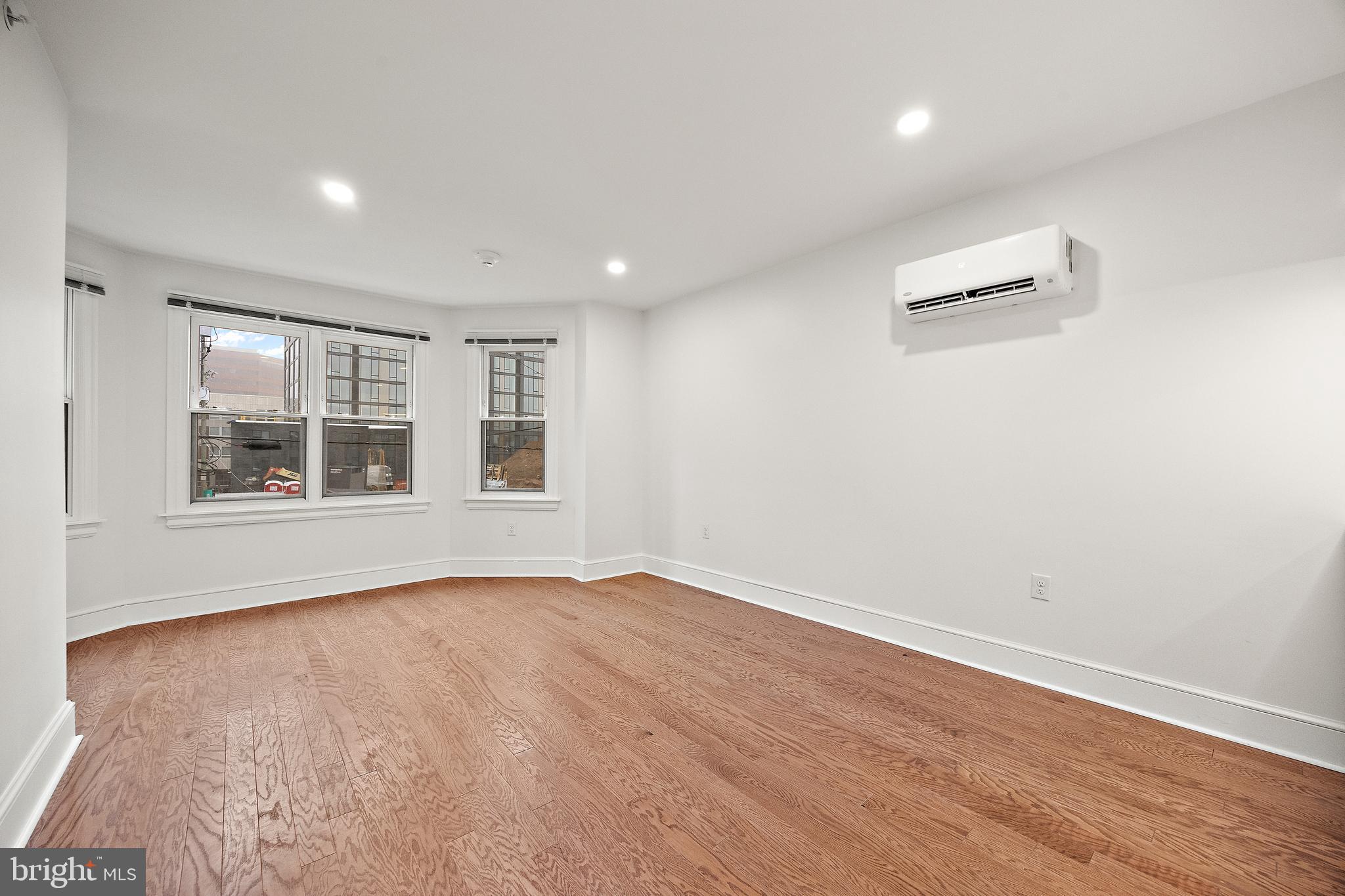 835-837 N TATNALL ST #203