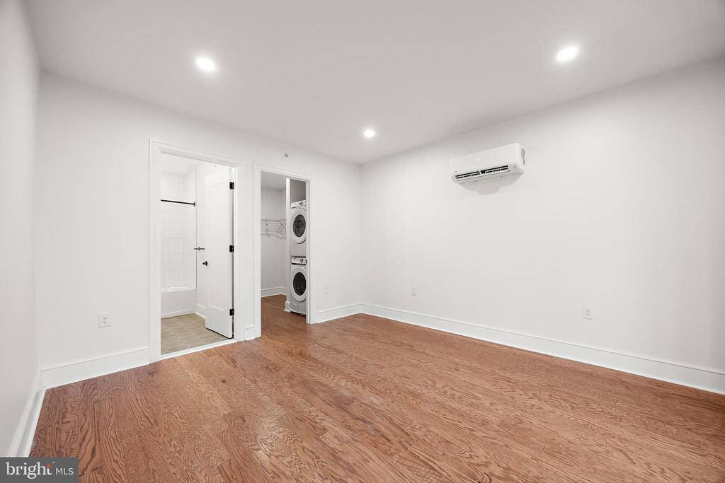 835-837 N TATNALL ST #203